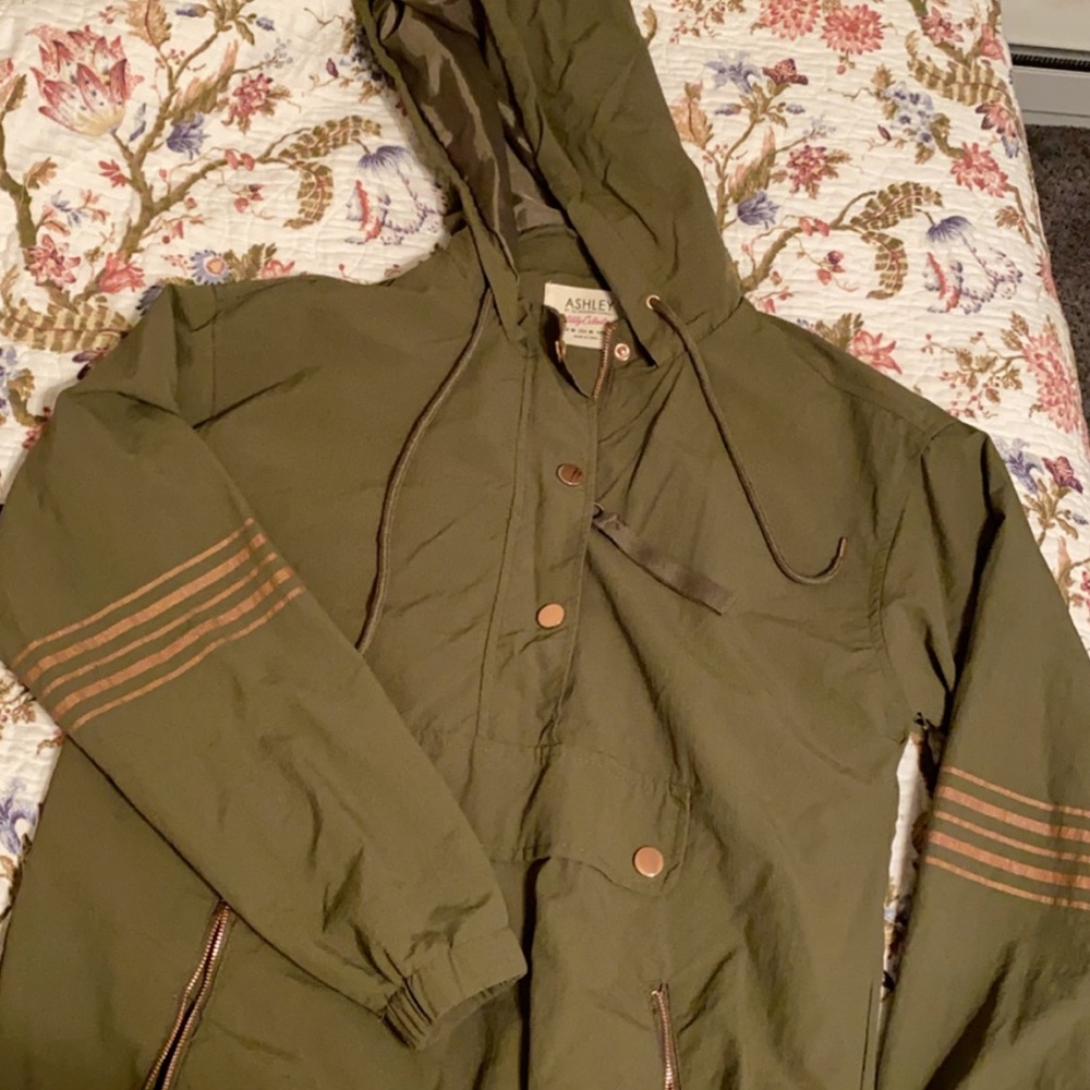Olive and Gold wind breaker